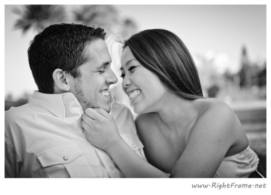011_Engagement_oahu_Hawaii_Photographer_