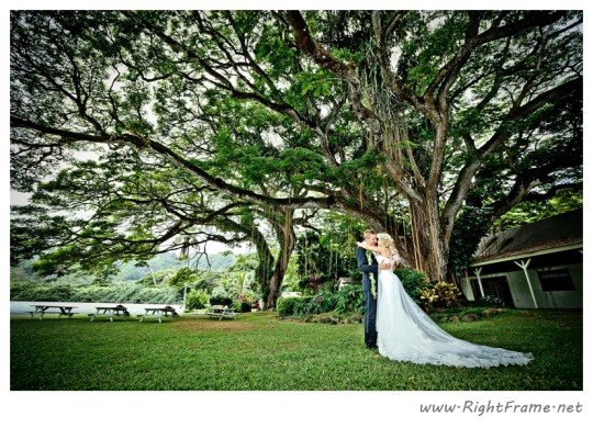 018_wedding_oahu_Hawaii_Photographer_