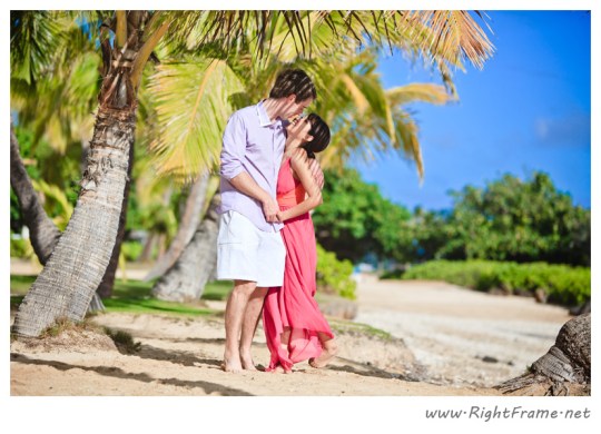 020_Engagement_oahu_Hawaii_Photographer_