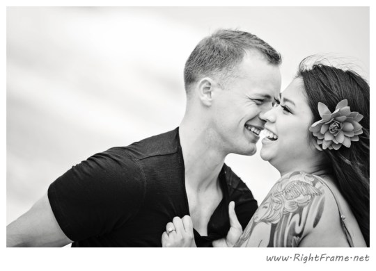 034_Engagement_oahu_Hawaii_Photographer_