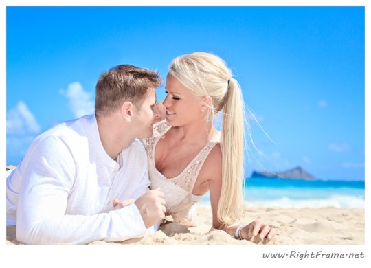 047_Engagement_oahu_Hawaii_Photographer_