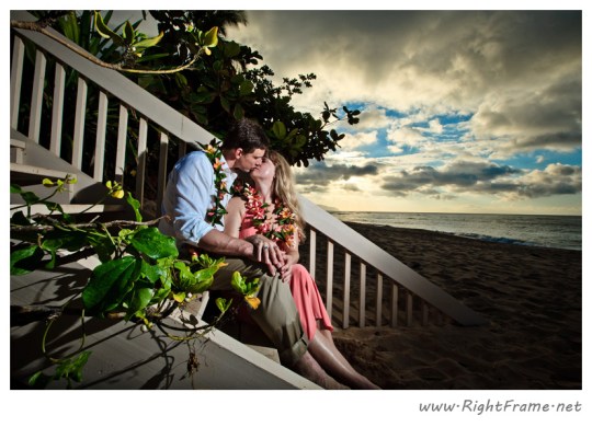 071_Engagement_oahu_Hawaii_Photographer_