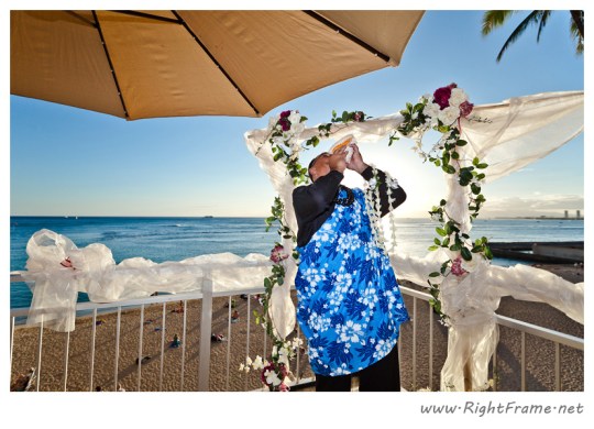 3 oahu wedding photographer New Otani restaurant