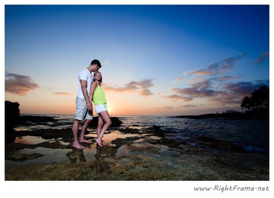 084_Engagement_oahu_Photography