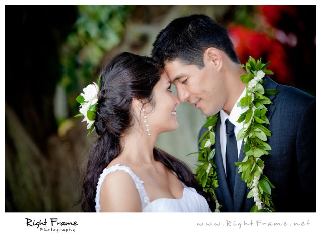 150_Oahu_wedding_Photographers