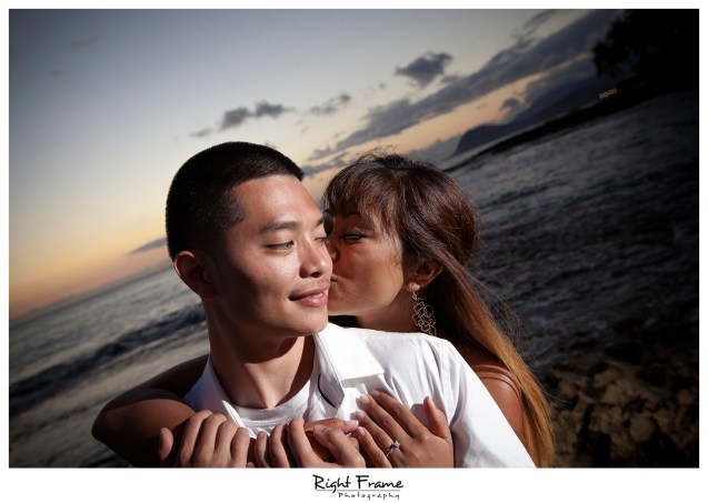 015_honolulu_engagement_photographers