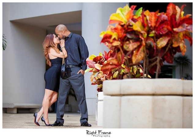002_Engagement_Photographer_in_Honolulu_Hawaii_Oahu
