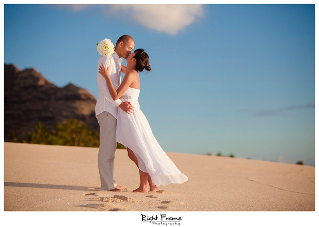 007_best wedding photographer in honolulu Hawaii