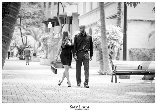 009_Engagement_Photographer_in_Honolulu_Hawaii_Oahu