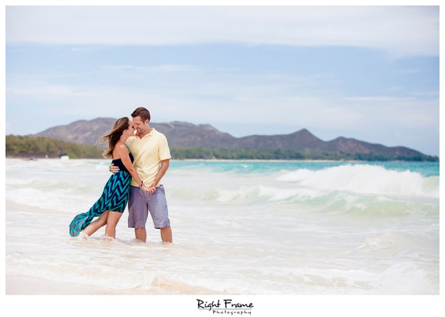 011_Couple_Photographer_in_Honolulu_Hawaii