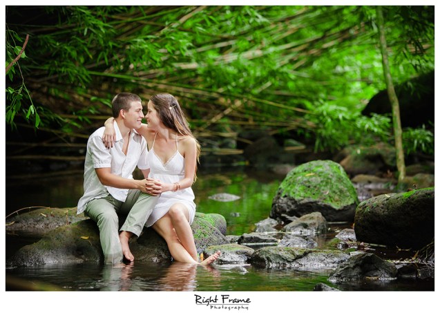 003_Oahu Engagement Photographers