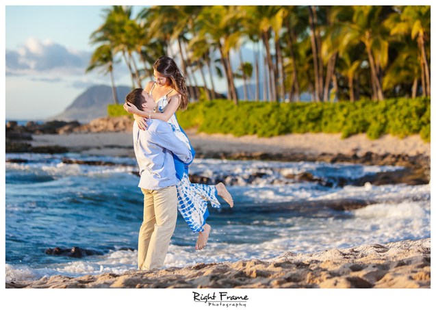 024_Oahu Engagement Photographers