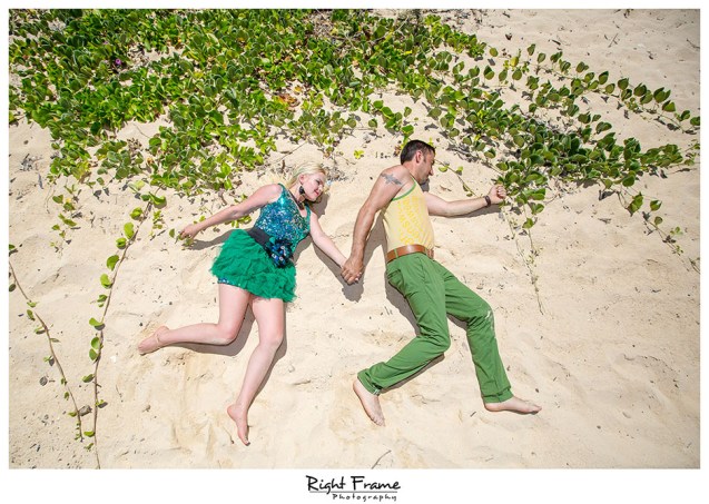 Oahu engagement photography