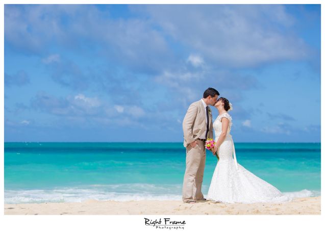 026_Oahu Beach Wedding waimanalo beach