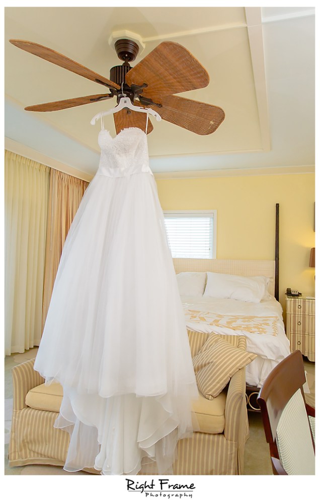 090_Hawaii Wedding Photographer Kahala Beach