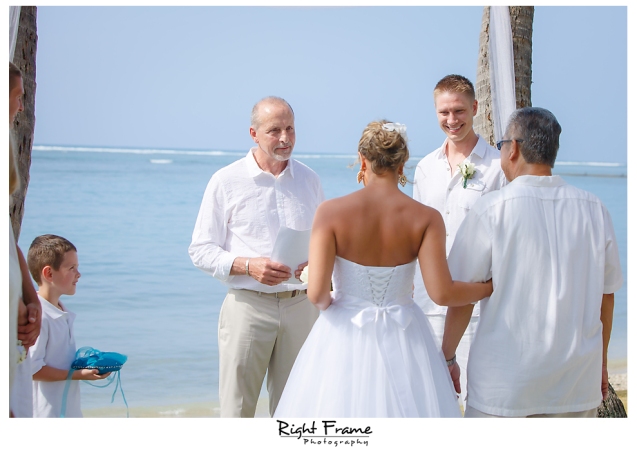 123_Hawaii Wedding Photographer Kahala Beach