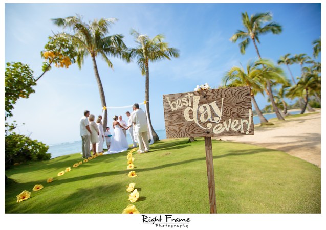 125_Hawaii Wedding Photographer Kahala Beach
