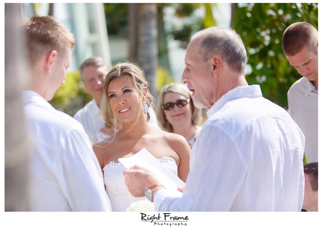 128_Hawaii Wedding Photographer Kahala Beach