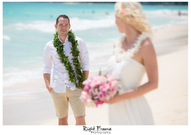 216_hawaii beach weddings oahu