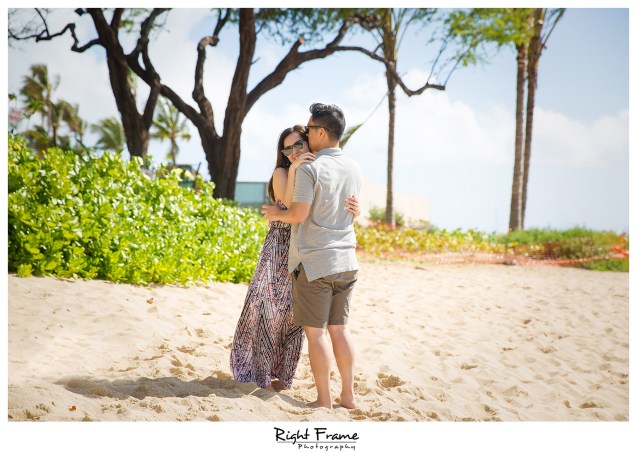 surprise engagement proposal in hawaii