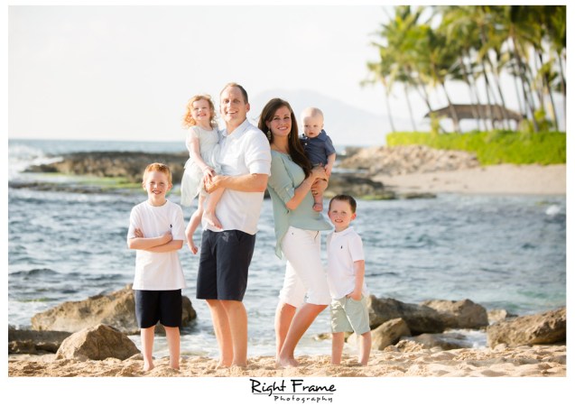 Sunset Family Portraits on Oahu Hawaii