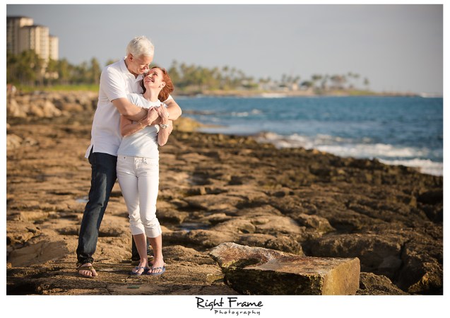 Sunset Family Portraits on Oahu Hawaii