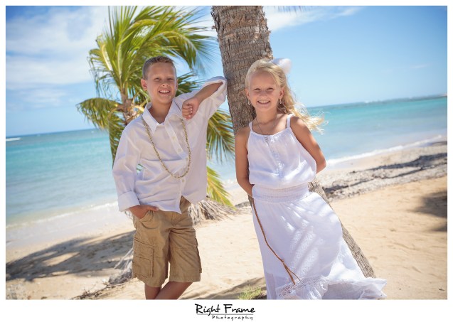 Family photographer near kahala Hotel & Resort