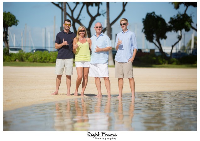 Waikiki Beach Family Photography