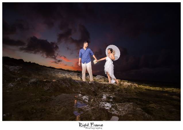 sunset engagement photographer near turtle beach resort oahu