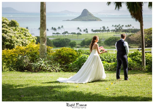Oahu Hawaii Kualoa Ranch Wedding Paliku Gardens