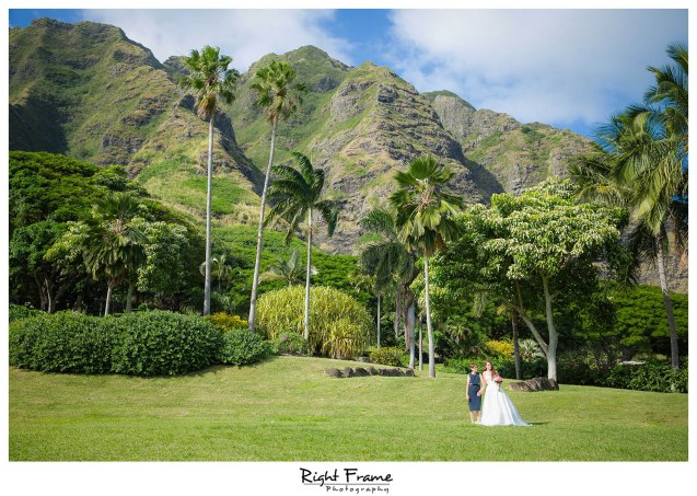 Oahu Hawaii Kualoa Ranch Wedding Paliku Gardens