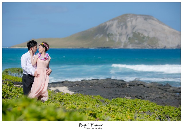 Engagement Photographer Honolulu Oahu Hawaii