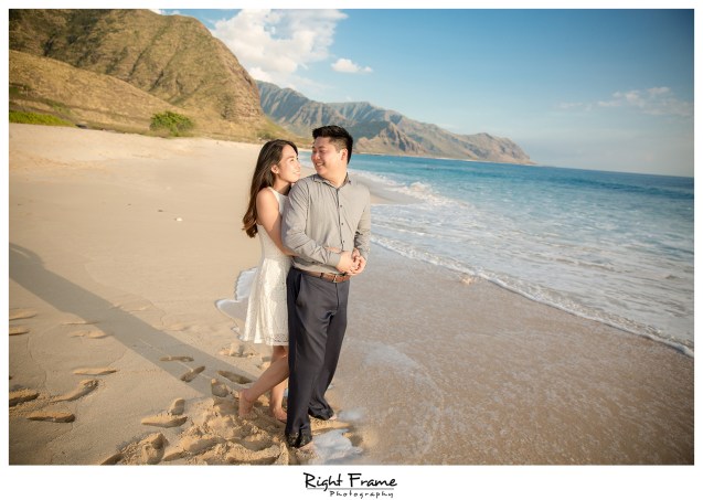Romantic Surprise Engagement Proposal in Hawaii
