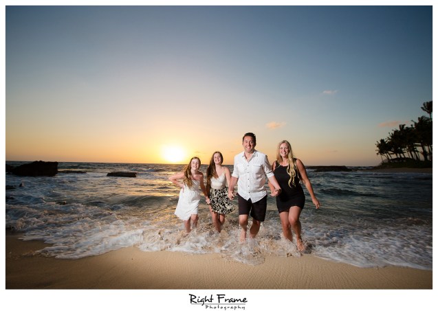 Sunset Family Pictures near Marriott Ko Olina Beach Club