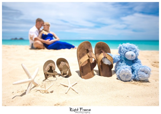 Pregnancy Announcement in Hawaii WAIMANALO BAY