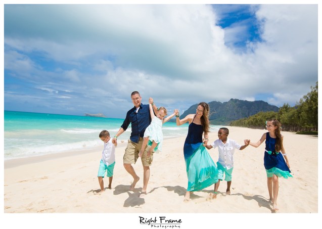 Hawaii Family Photos at the Beach