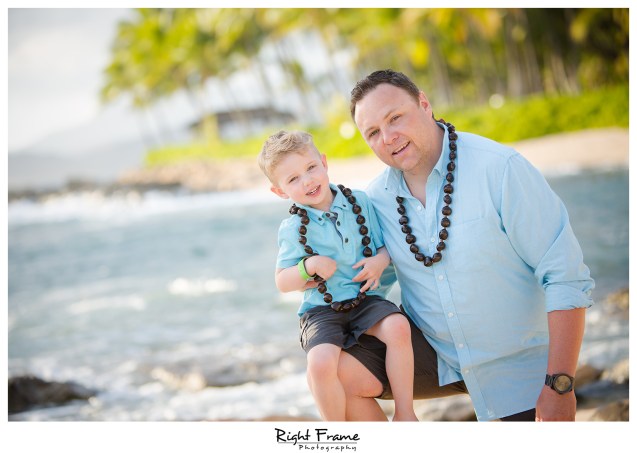 Sunset Family Beach Photo Session on Secret Beach Ko'Olina