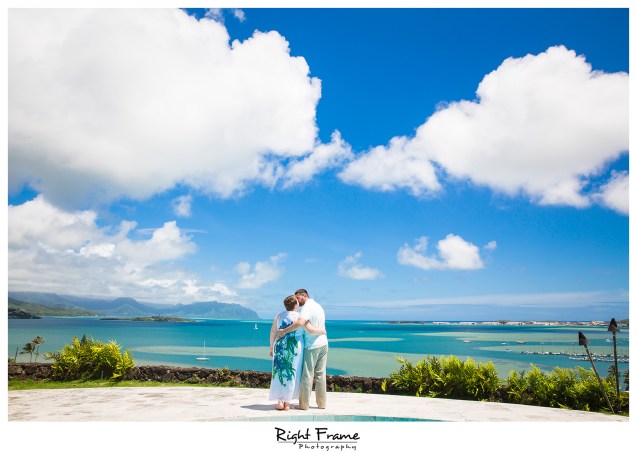 Family Portraits in Kailua Ocean View Estate