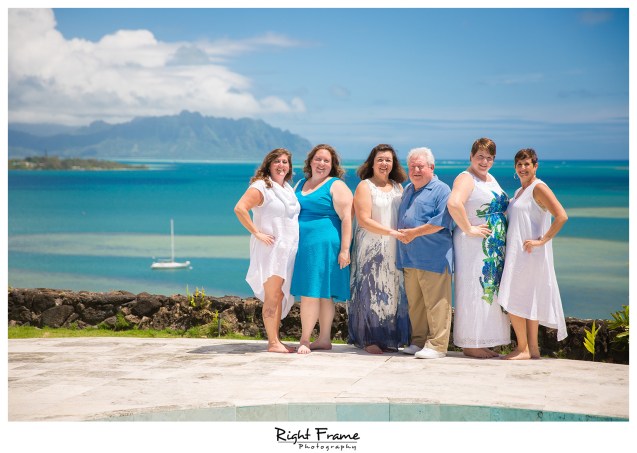 Family Portraits in Kailua Ocean View Estate