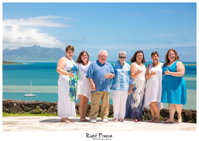 Family Portraits in Kailua Ocean View Estate
