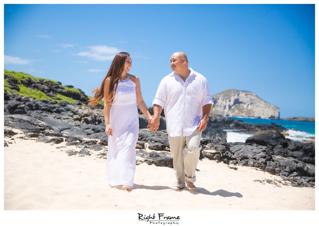 Oahu Engagement Photographer Makapuu Beach