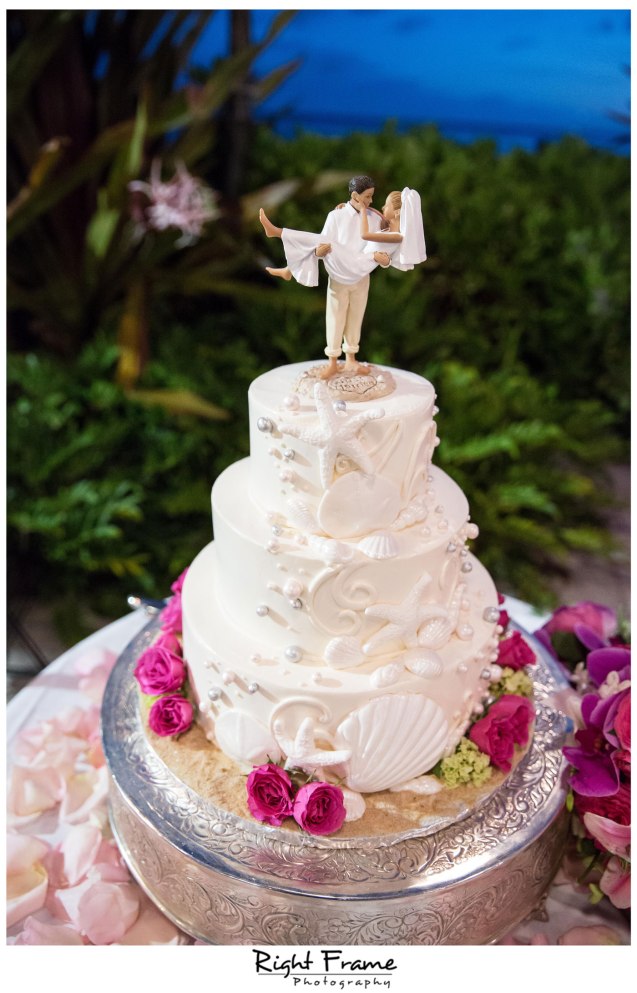 Wedding Venue in Waikiki MOANA SURFRIDER HOTEL