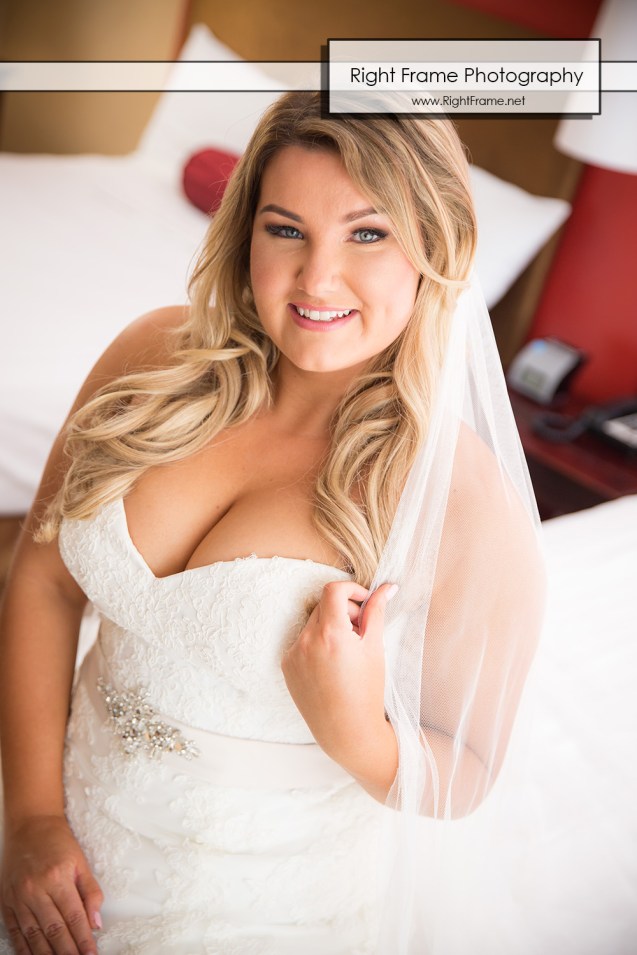 _Hawaii Wedding Kathy Ireland Weddings Beachfront Oasis