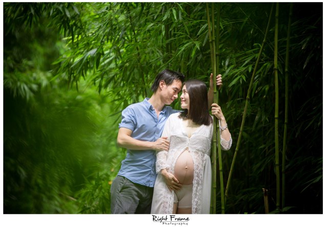 Oahu Maternity Photography in Bamboo Forest