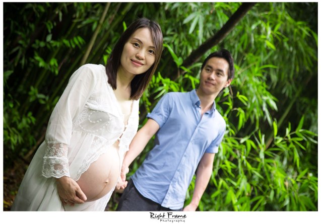 Oahu Maternity Photography in Bamboo Forest