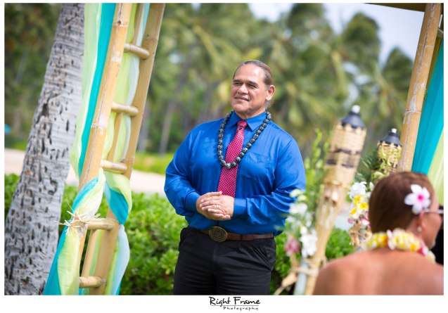 Destination Wedding Hawaii Paradise Cove Aulani Disney