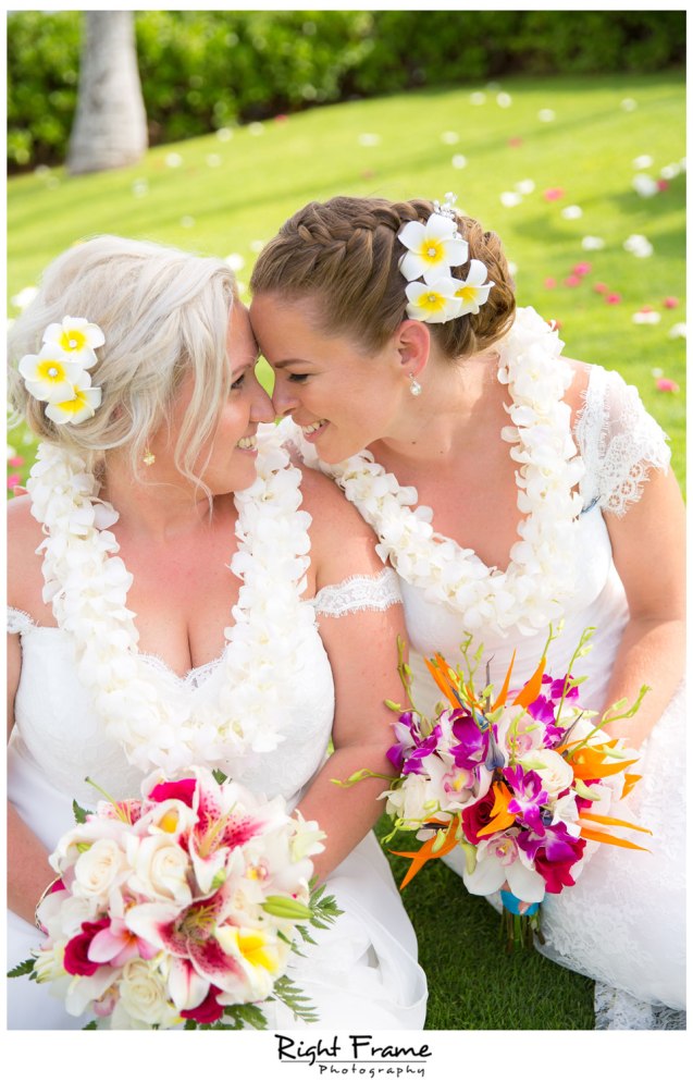 Destination Wedding Hawaii Paradise Cove Aulani Disney