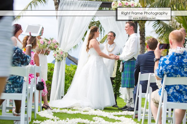 Ko'Olina Paradise Cove Wedding Imu Gardens