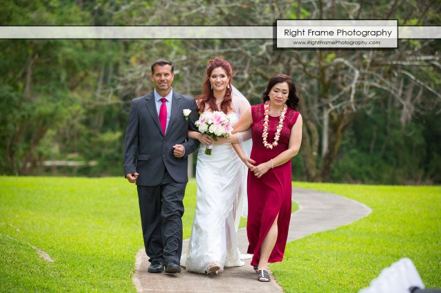 Wedding at KO'OLAU BALLROOMS Oahu Hawaii