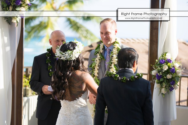 Waikiki Wedding at the Halekulani Hotel Hau Terrace